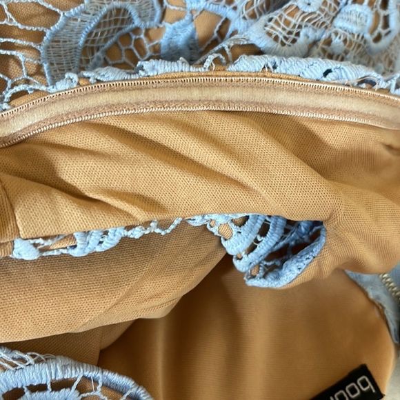 boohoo lace cold shoulder dress - Picture 10 of 11